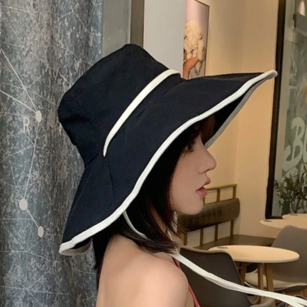 $17/ NEW Wide Rim Bucket Hat Black With White Trim⭐️⭐️⭐️⭐️⭐️